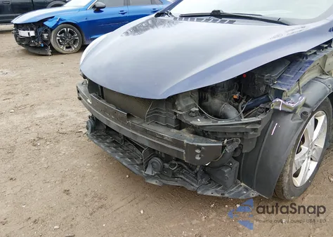 2013 Hyundai Elantra Gls z USA, uszkodzony, nr VIN 5NPDH4AE1DH452107